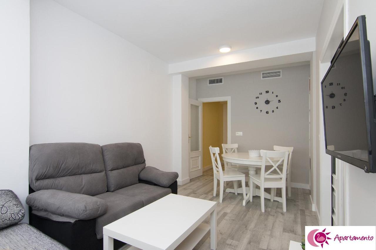 Apartamentos Cisne กรานาดา ภายนอก รูปภาพ