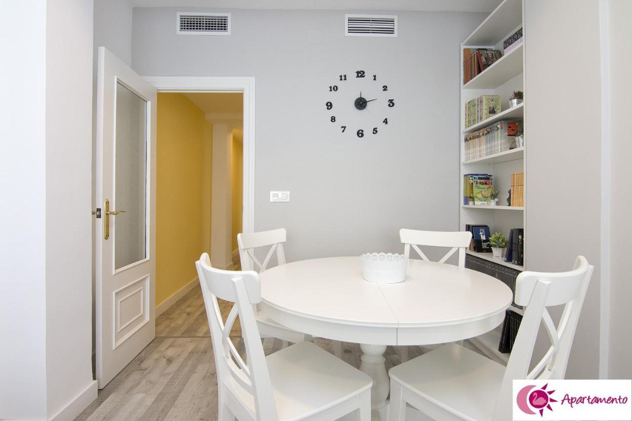 Apartamentos Cisne กรานาดา ภายนอก รูปภาพ