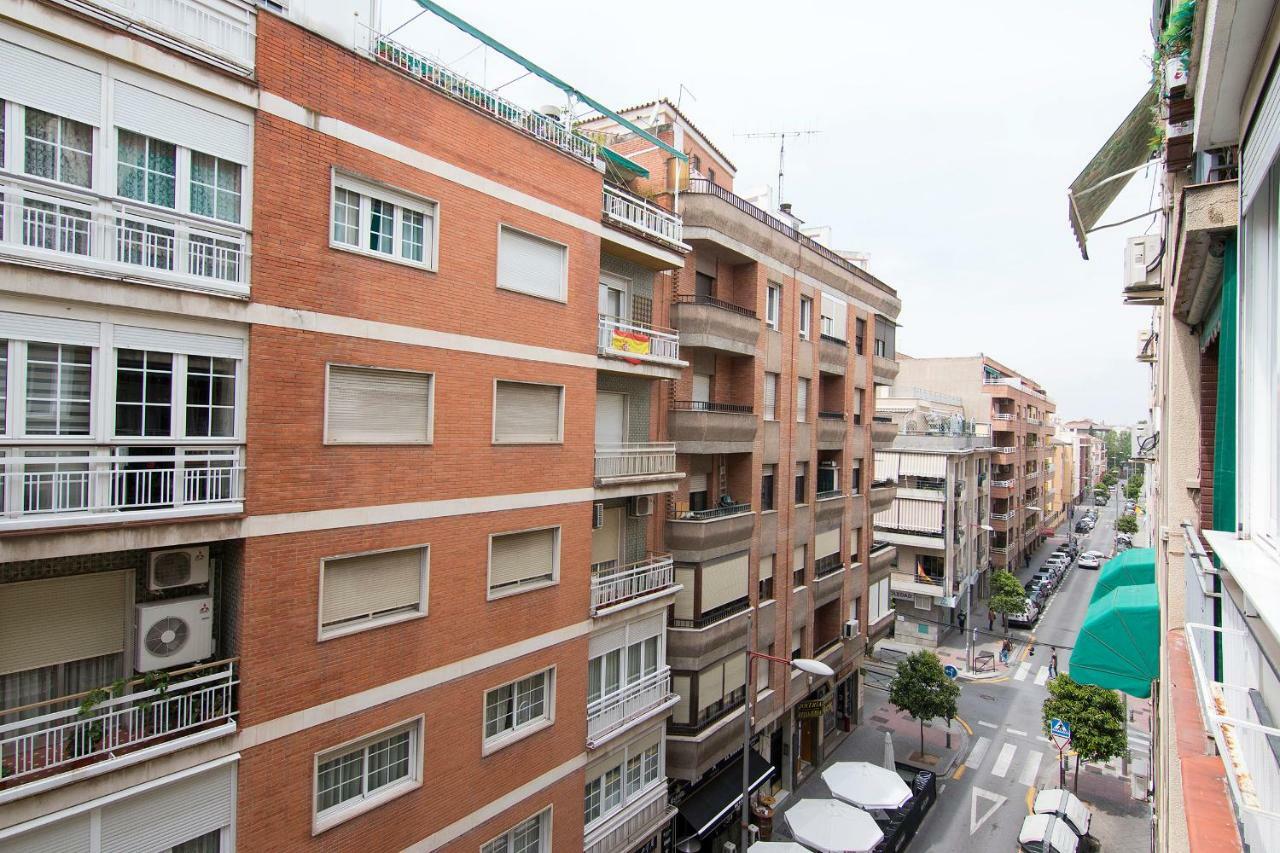 Apartamentos Cisne กรานาดา ภายนอก รูปภาพ